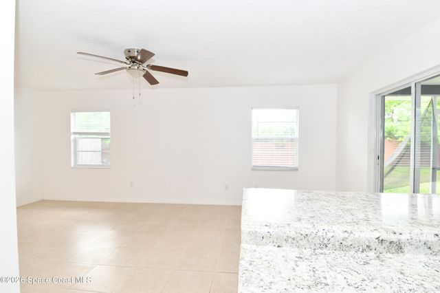 838 Gillen Avenue NW, Palm Bay, FL 32907