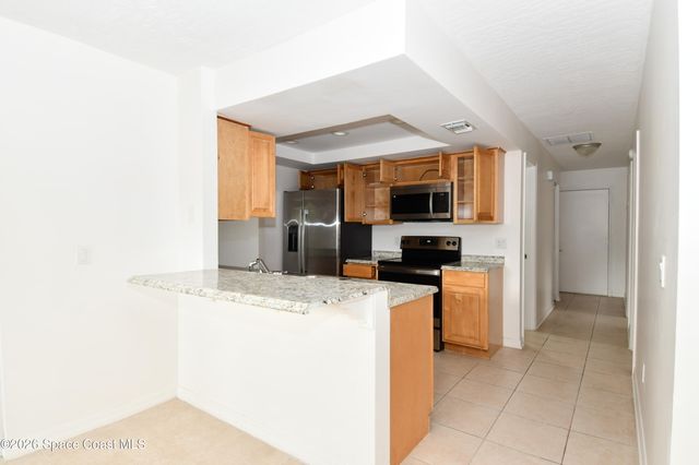 838 Gillen Avenue NW, Palm Bay, FL 32907