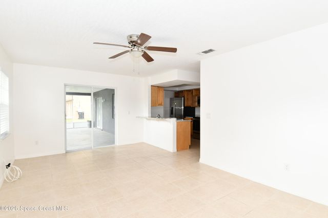 838 Gillen Avenue NW, Palm Bay, FL 32907