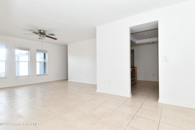 838 Gillen Avenue NW, Palm Bay, FL 32907