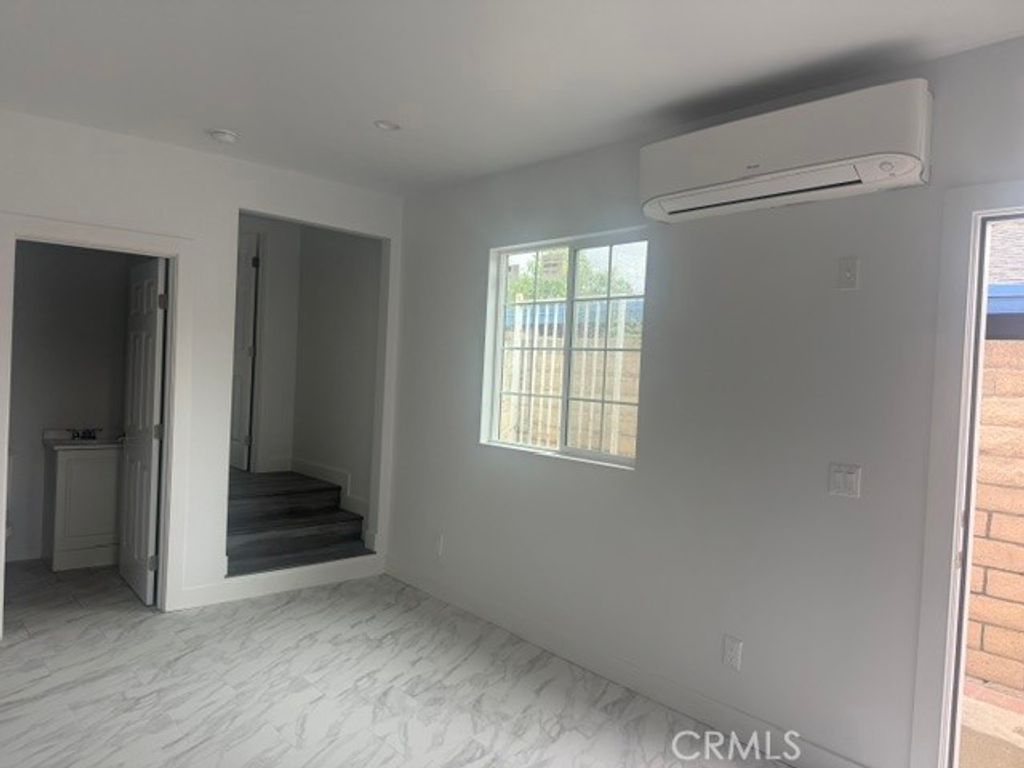 10200 10204 N Rincon Avenue N, Pacoima, CA 91331 — photo 4