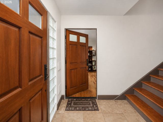 1409 Nw 23RD Ave, Portland, OR 97210