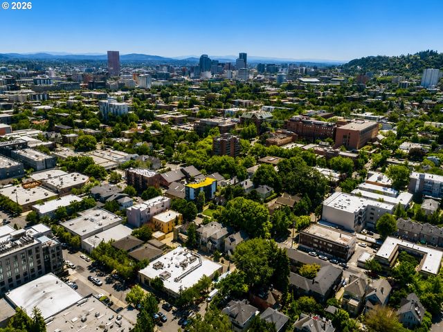 1409 Nw 23RD Ave, Portland, OR 97210