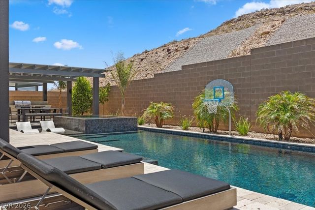10950 Earth Hues Court, Las Vegas, NV 89135