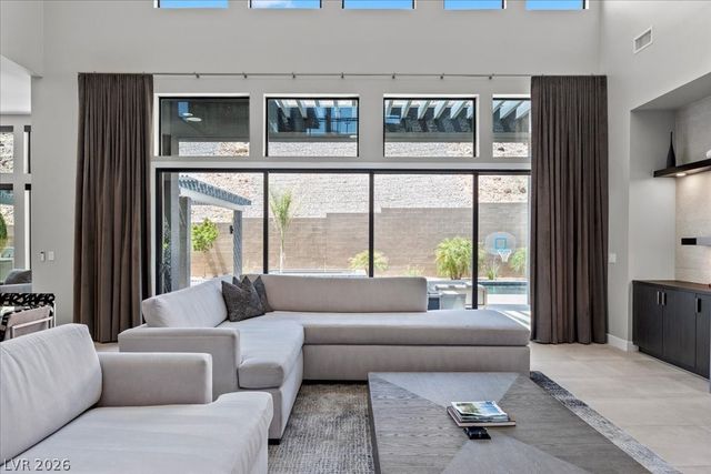 10950 Earth Hues Court, Las Vegas, NV 89135