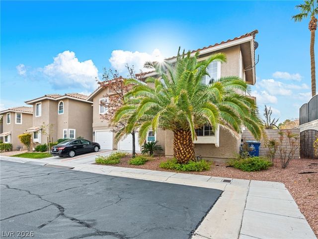 9281 Silver Arrow Court, Las Vegas, NV 89117