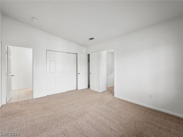 9281 Silver Arrow Court, Las Vegas, NV 89117