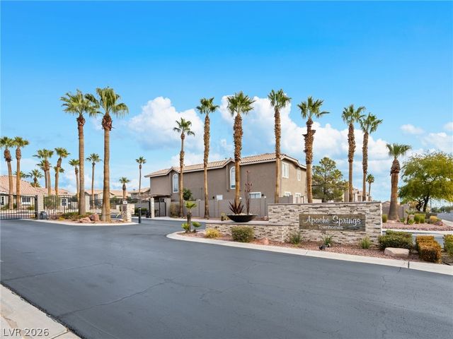 9281 Silver Arrow Court, Las Vegas, NV 89117