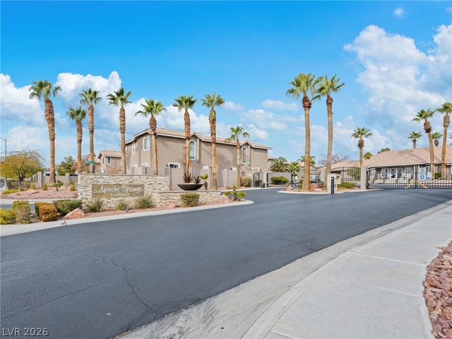 9281 Silver Arrow Court, Las Vegas, NV 89117