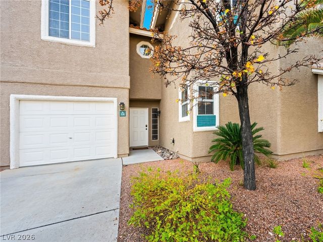 9281 Silver Arrow Court, Las Vegas, NV 89117