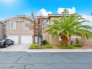 9281 Silver Arrow Court, Las Vegas, NV 89117
