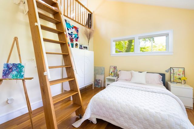 34 Hyslop Road, Brookline, MA 02445