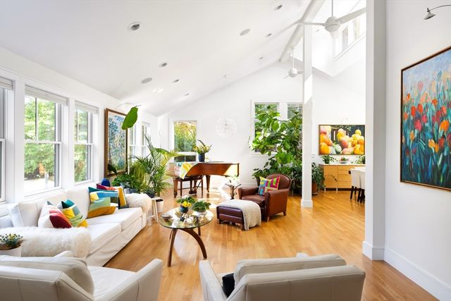 34 Hyslop Road, Brookline, MA 02445