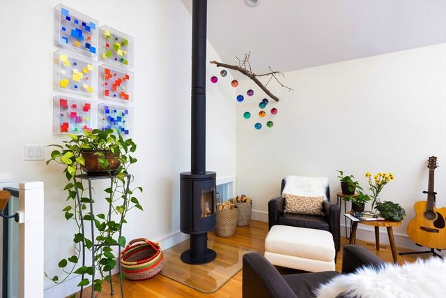 34 Hyslop Road, Brookline, MA 02445