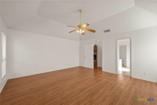 207 Cobblestone Drive, Killeen, TX 76542