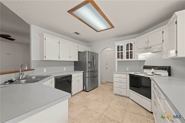 207 Cobblestone Drive, Killeen, TX 76542