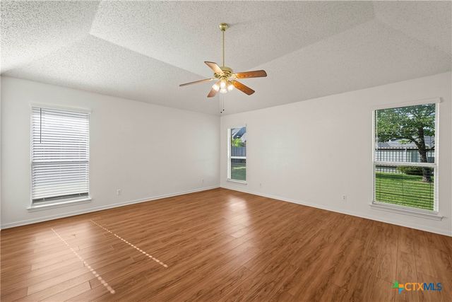 207 Cobblestone Drive, Killeen, TX 76542
