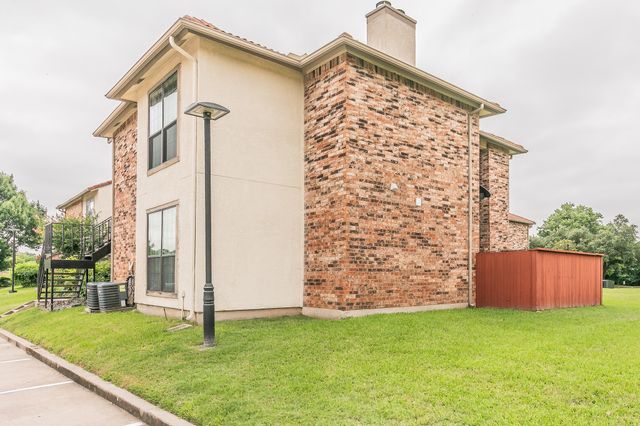 920 Turtle Cove 252, Irving, TX 75060