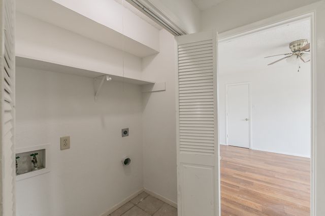 920 Turtle Cove 252, Irving, TX 75060