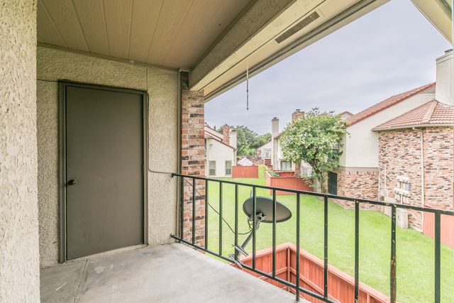 920 Turtle Cove 252, Irving, TX 75060