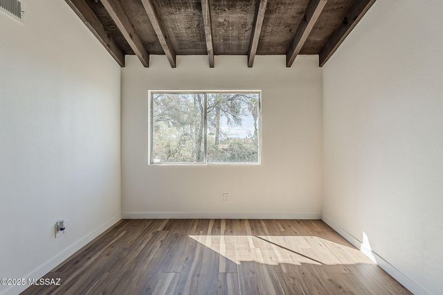 508 N Dodge Boulevard, Tucson, AZ 85716