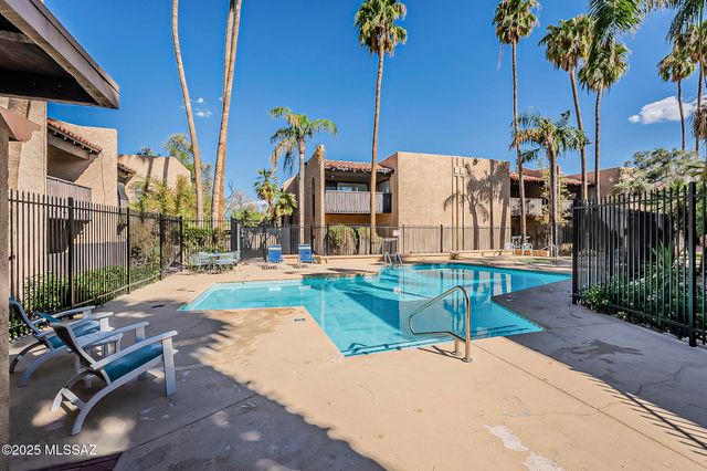 508 N Dodge Boulevard, Tucson, AZ 85716