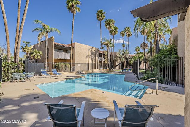 508 N Dodge Boulevard, Tucson, AZ 85716