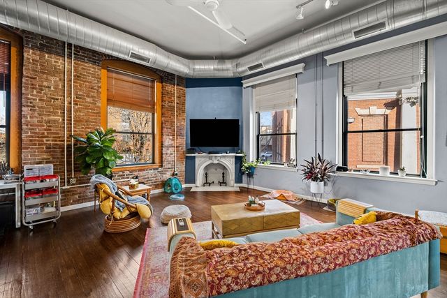 70 Exchange 206, Lynn, MA 01901