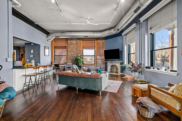 70 Exchange 206, Lynn, MA 01901