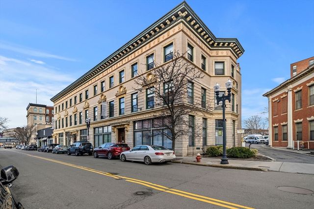 70 Exchange 206, Lynn, MA 01901