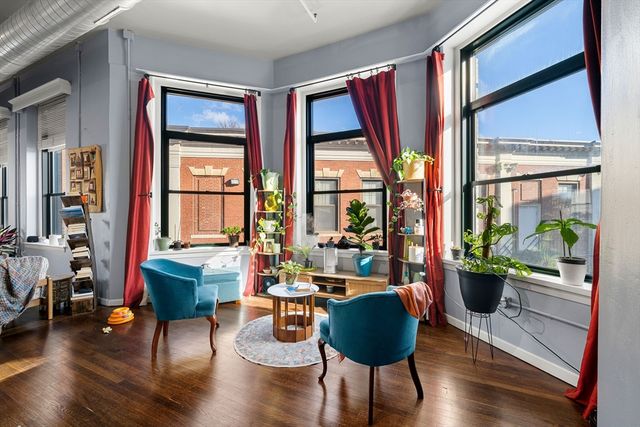 70 Exchange 206, Lynn, MA 01901