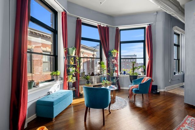 70 Exchange 206, Lynn, MA 01901