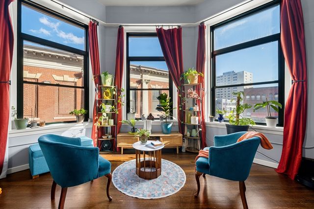 70 Exchange 206, Lynn, MA 01901