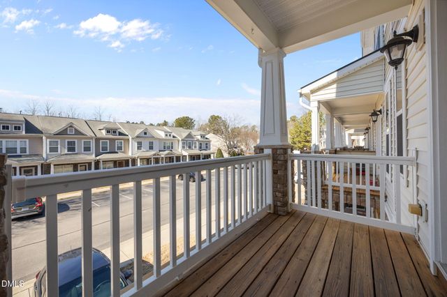 8006 Goldenrain Way, Raleigh, NC 27612