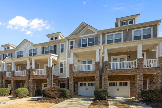 8006 Goldenrain Way, Raleigh, NC 27612