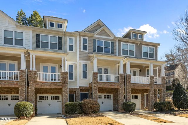 8006 Goldenrain Way, Raleigh, NC 27612