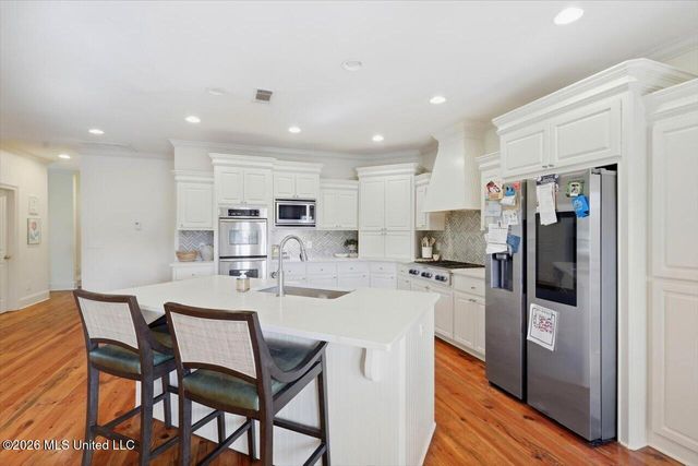 110 Lake Ridge Drive, Madison, MS 39110