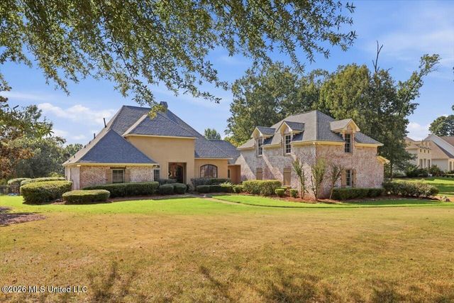 110 Lake Ridge Drive, Madison, MS 39110