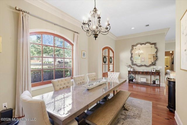 110 Lake Ridge Drive, Madison, MS 39110