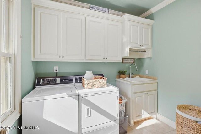 110 Lake Ridge Drive, Madison, MS 39110