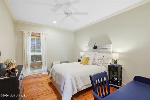 110 Lake Ridge Drive, Madison, MS 39110