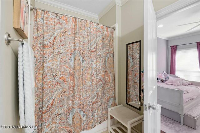 110 Lake Ridge Drive, Madison, MS 39110