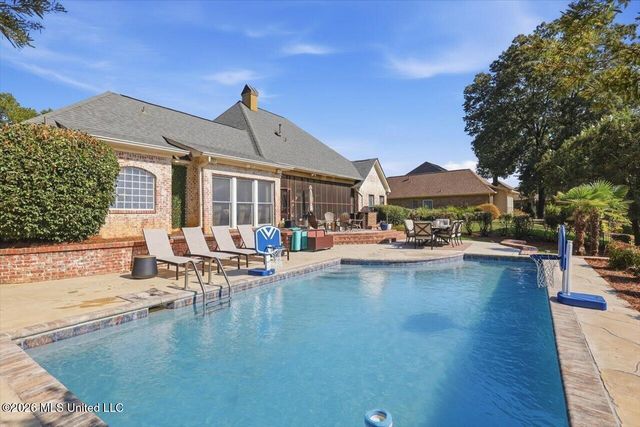 110 Lake Ridge Drive, Madison, MS 39110