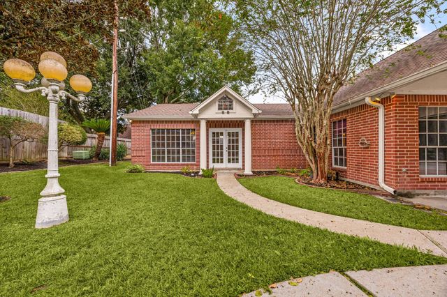 1602 Hannington Drive, Katy, TX 77450