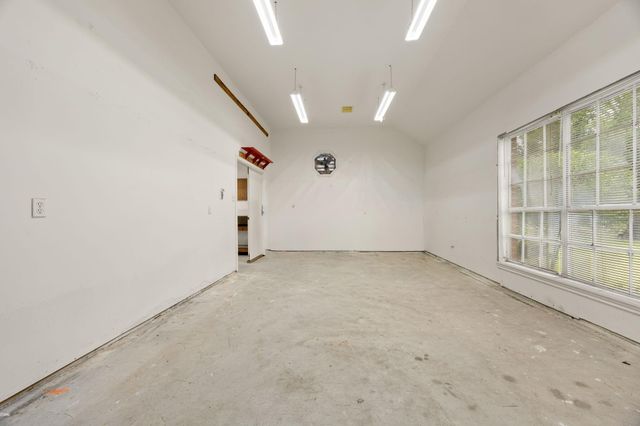 1602 Hannington Drive, Katy, TX 77450