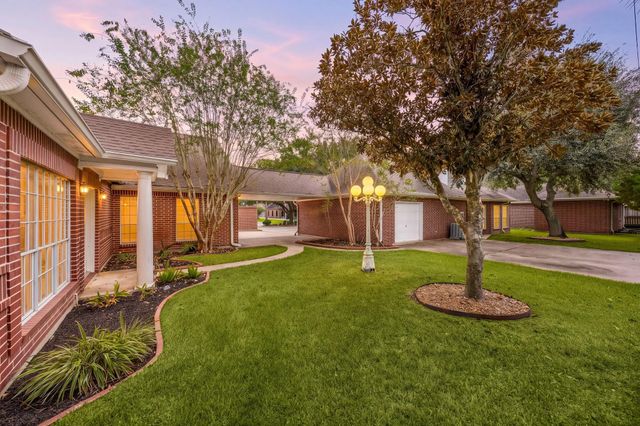 1602 Hannington Drive, Katy, TX 77450