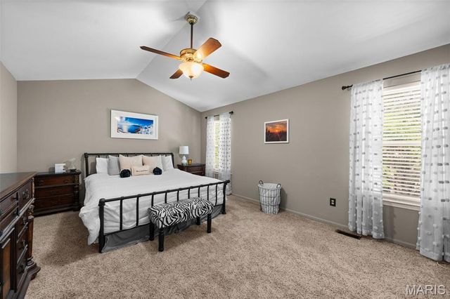 6 Venice Place Court, Wildwood, MO 63040
