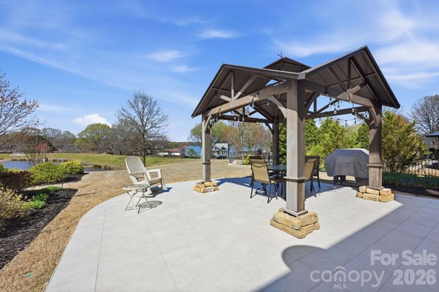 108 Heron Cove Loop 62, Mooresville, NC 28117