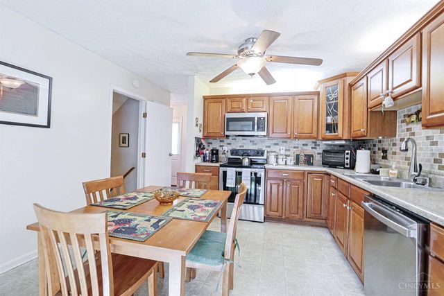 16 N Applewood Court, Fairfield, OH 45014
