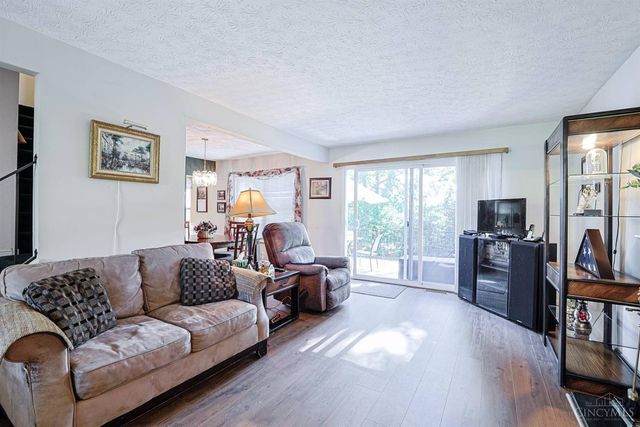 16 N Applewood Court, Fairfield, OH 45014